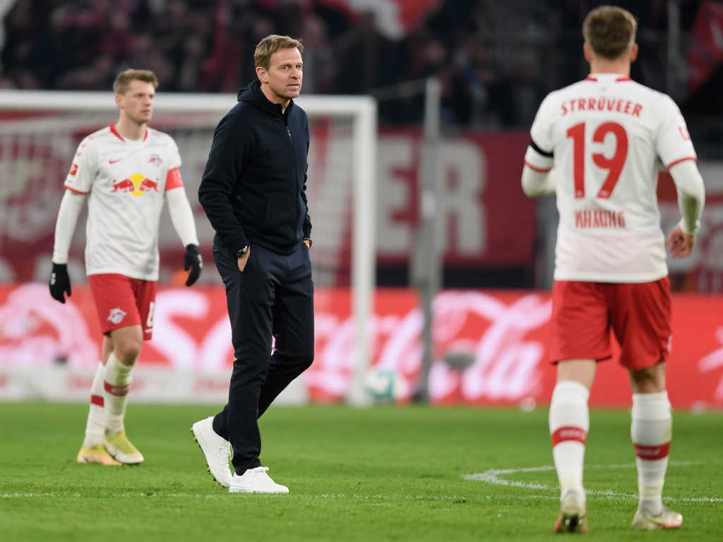 许多球队的 许多球队的